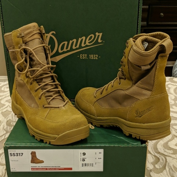 danner tanicus side zip